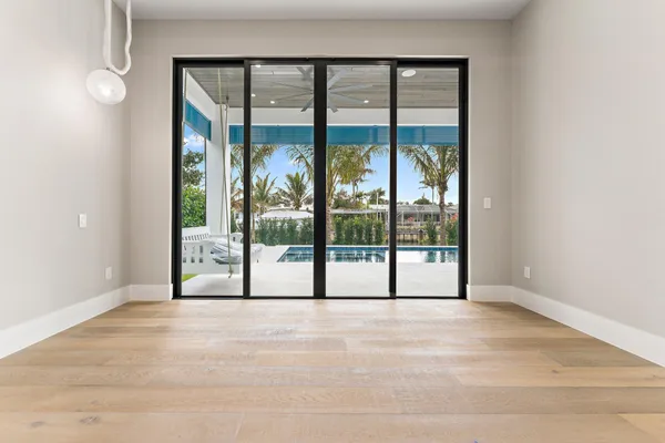 $8,950,000 | 24 Leeward Circle, Tequesta, FL 33469