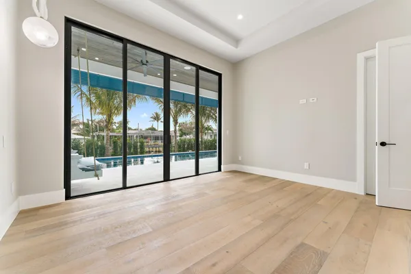 $8,950,000 | 24 Leeward Circle, Tequesta, FL 33469