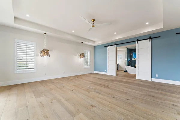 $8,950,000 | 24 Leeward Circle, Tequesta, FL 33469