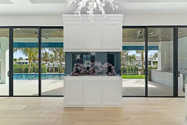 $8,950,000 | 24 Leeward Circle, Tequesta, FL 33469