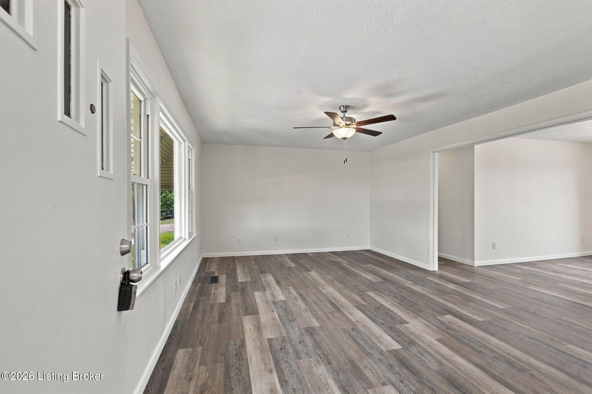 12150 Princeton Road Cerulean, KY 42215 - Photo 6 of 26 es2608281-1004