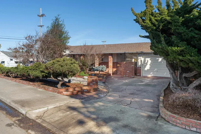 $898,000 | 13000 Neptune Drive, San Leandro, CA 94577