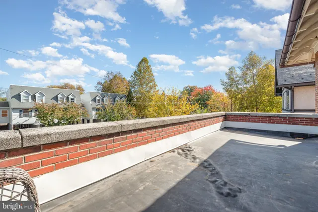a view of balcony with city view