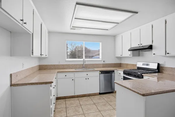 $410,000 | 3117 Gibson Way, Modesto, CA 95354