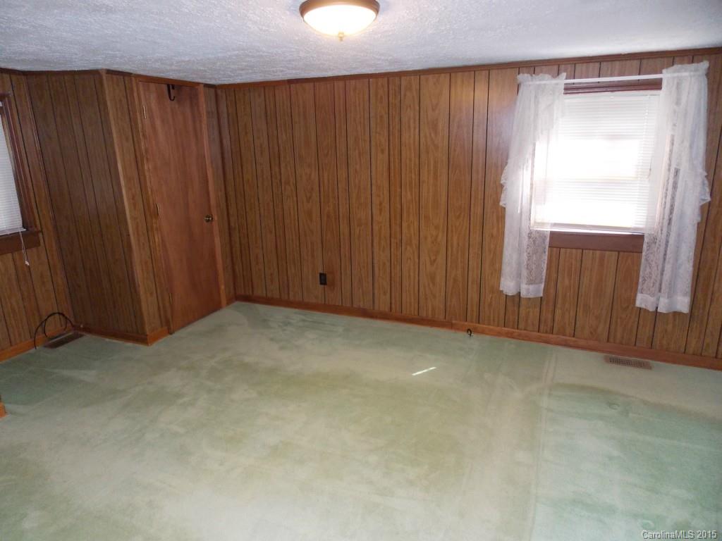 1882 New Cut Church Road Lancaster, SC 29720 - Photo 13 of 21 an empty room with windows