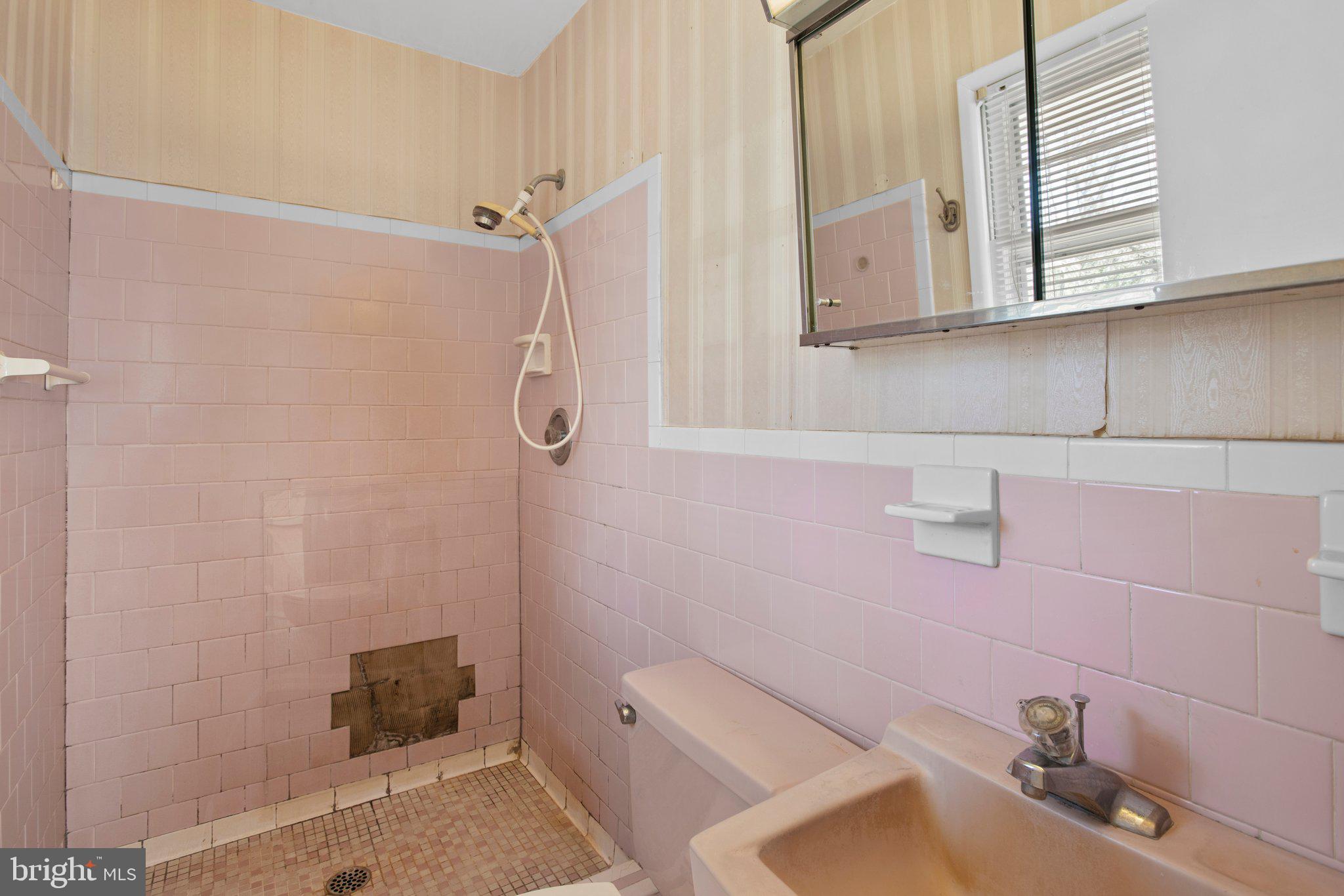 1542 Shipsview Road Annapolis, MD 21409 - Photo 15 of 39 Gallery Image 15