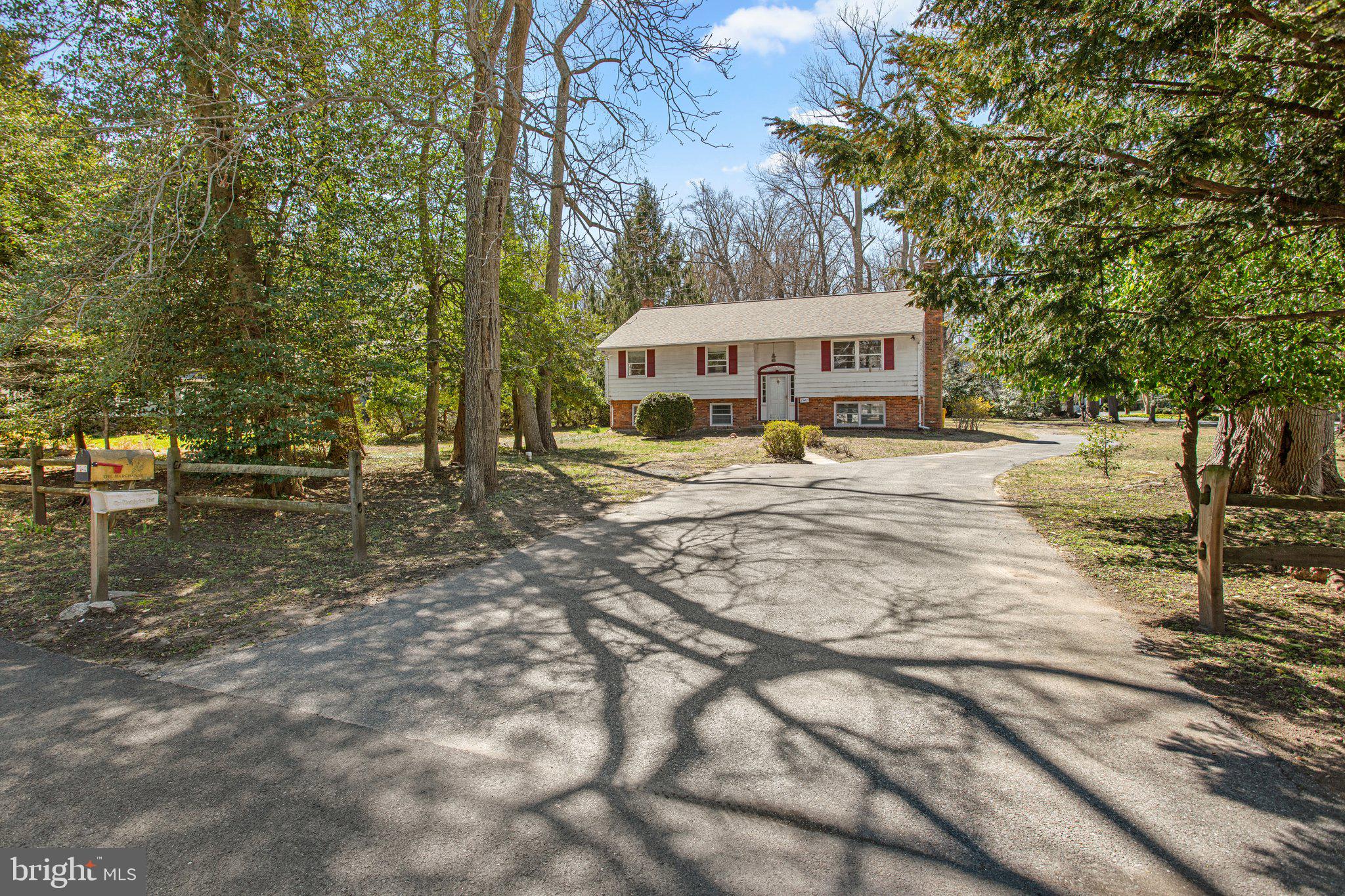 1542 Shipsview Road Annapolis, MD 21409 - Photo 4 of 39 Gallery Image 4