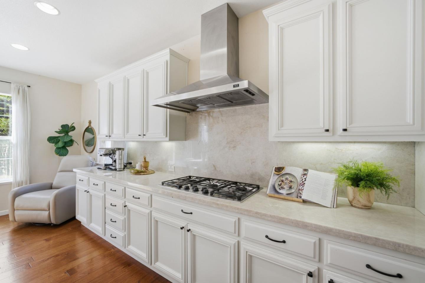 7111 Eagle Ridge Drive Gilroy, CA 95020 - Photo 11 of 55