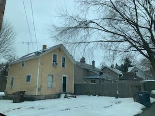 319 Rice Street Ionia, MI 48846 - Photo 6 of 30 IMG_3337