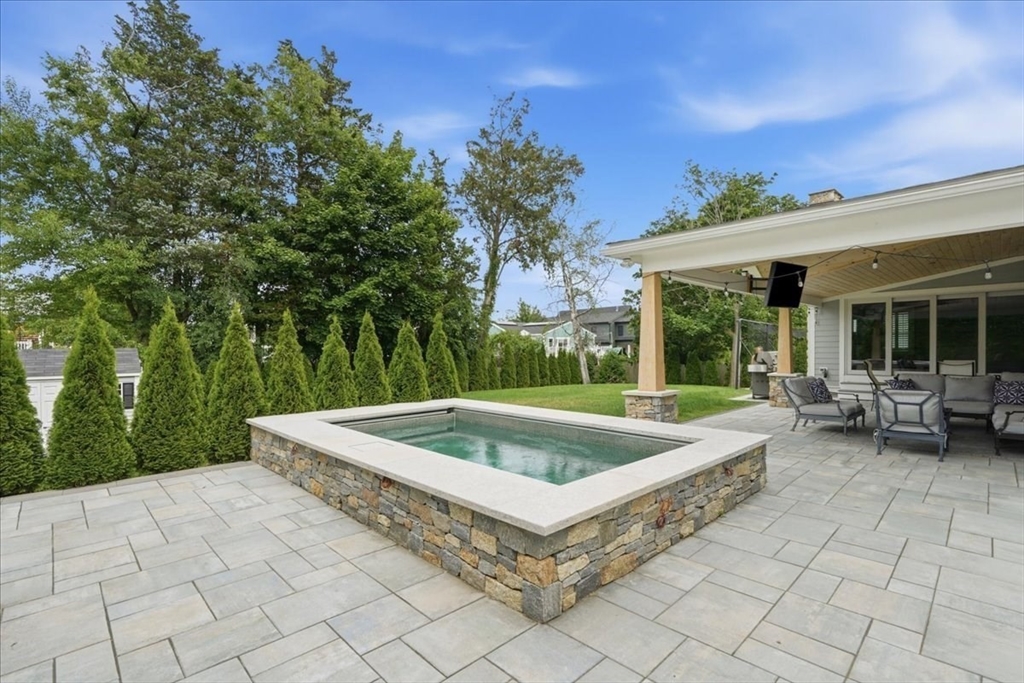 141 Wompatuck Road Hingham, MA 02043 - Photo 33 of 41