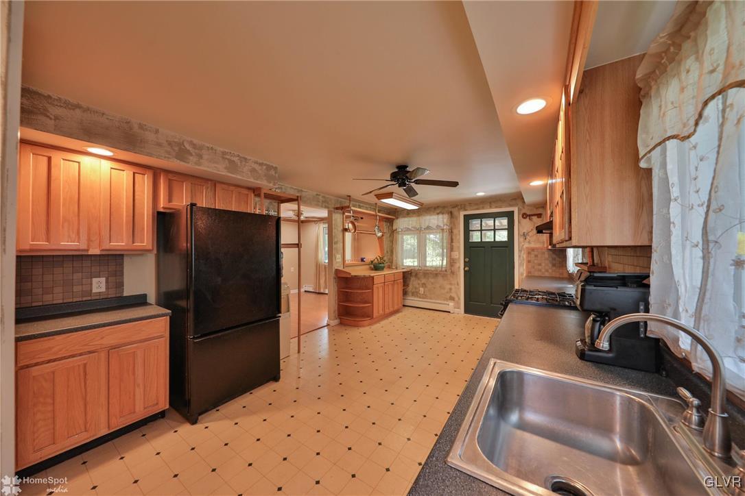 1857 Stonesthrow Road Bethlehem, PA 18015 - Photo 24 of 45 Gallery Image 24