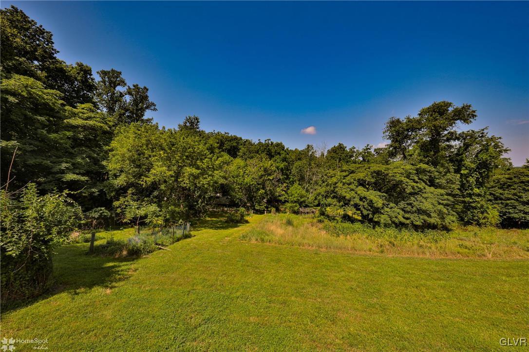 1857 Stonesthrow Road Bethlehem, PA 18015 - Photo 39 of 45 Gallery Image 39