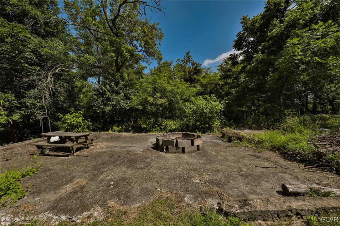1857 Stonesthrow Road Bethlehem, PA 18015 - Photo 40 of 45 Gallery Image 40