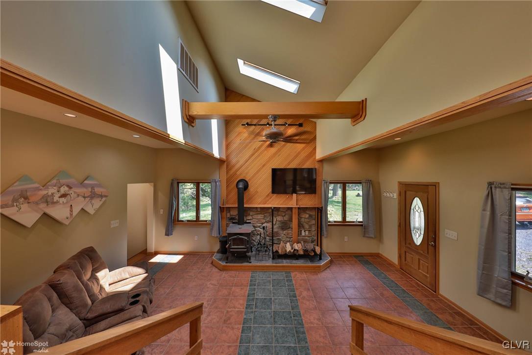1857 Stonesthrow Road Bethlehem, PA 18015 - Photo 10 of 45 Gallery Image 10