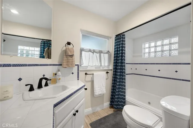 $2,795,000 | 1062 West Valencia Mesa Drive, Fullerton, CA 92833