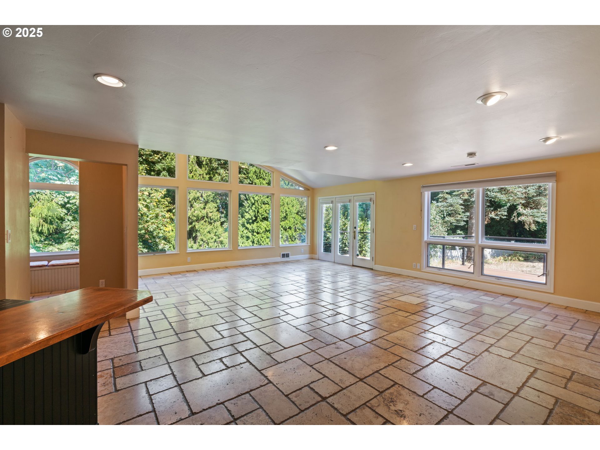 901 Northwest 319th Street Ridgefield, WA 98642 - Photo 10 of 38 a view of an empty room with a window