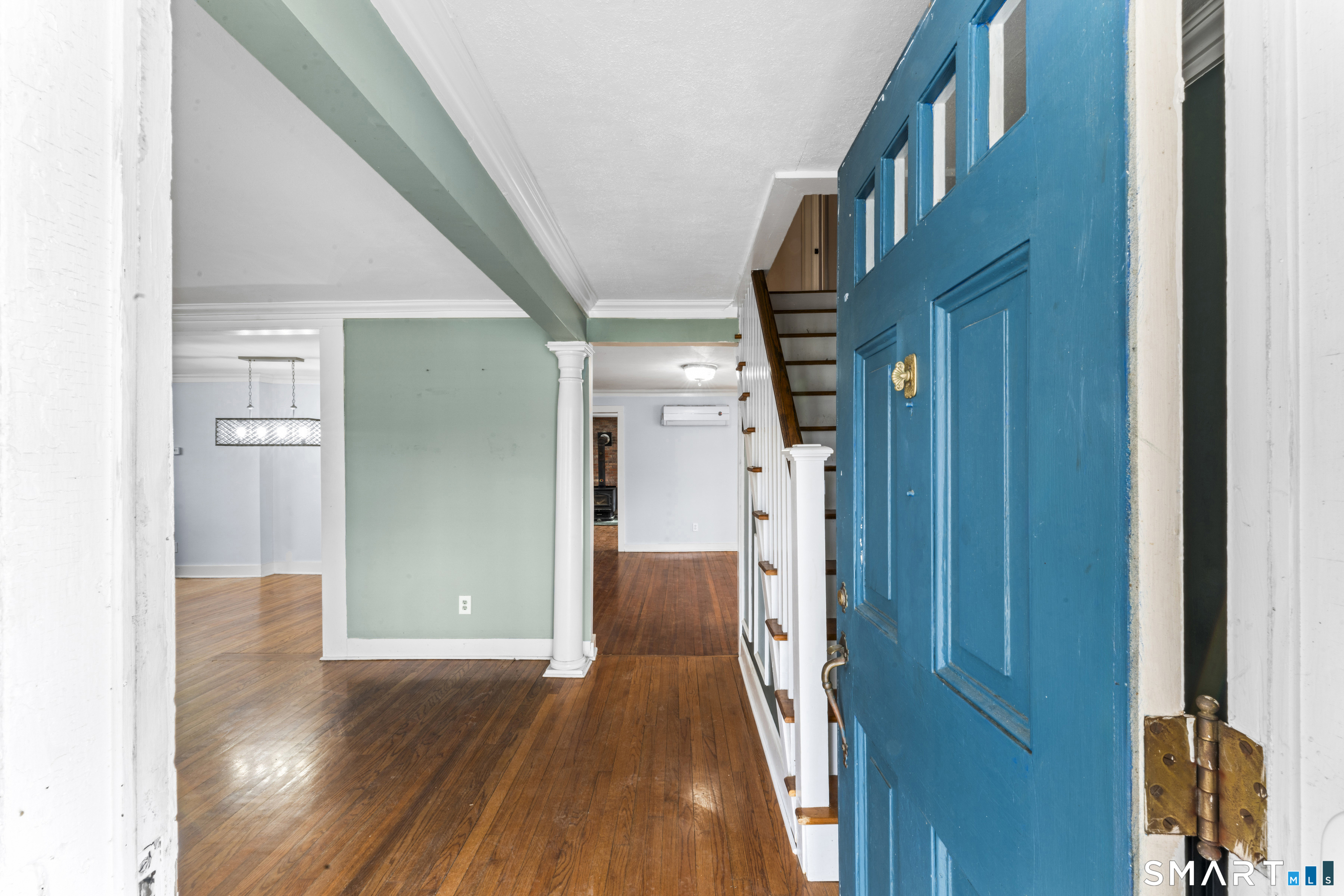 74 Middle Quarter Road Woodbury, CT 06798 - Photo 3 of 40 a view of gallery with wooden floor