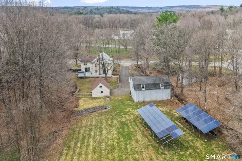 $684,000 | 74 Middle Quarter Road, Woodbury, CT 06798