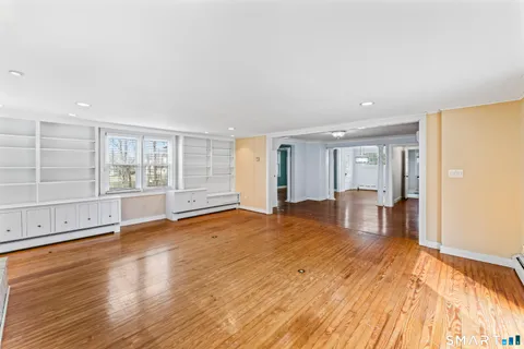 $684,000 | 74 Middle Quarter Road, Woodbury, CT 06798