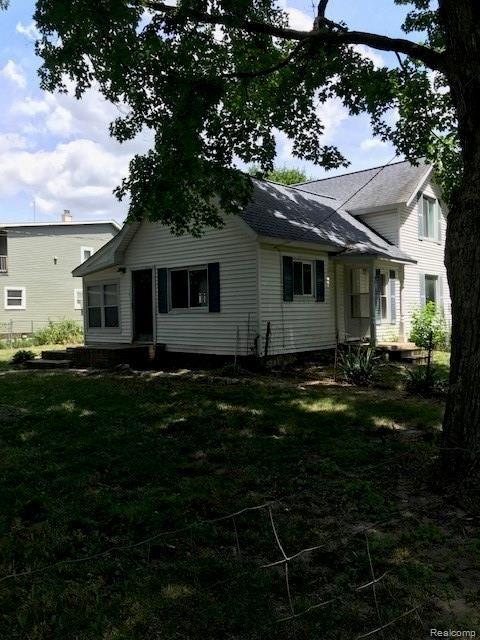 236 South Milford Road Highland, MI 48357 - Photo 18 of 19 IMG_1681.jpg