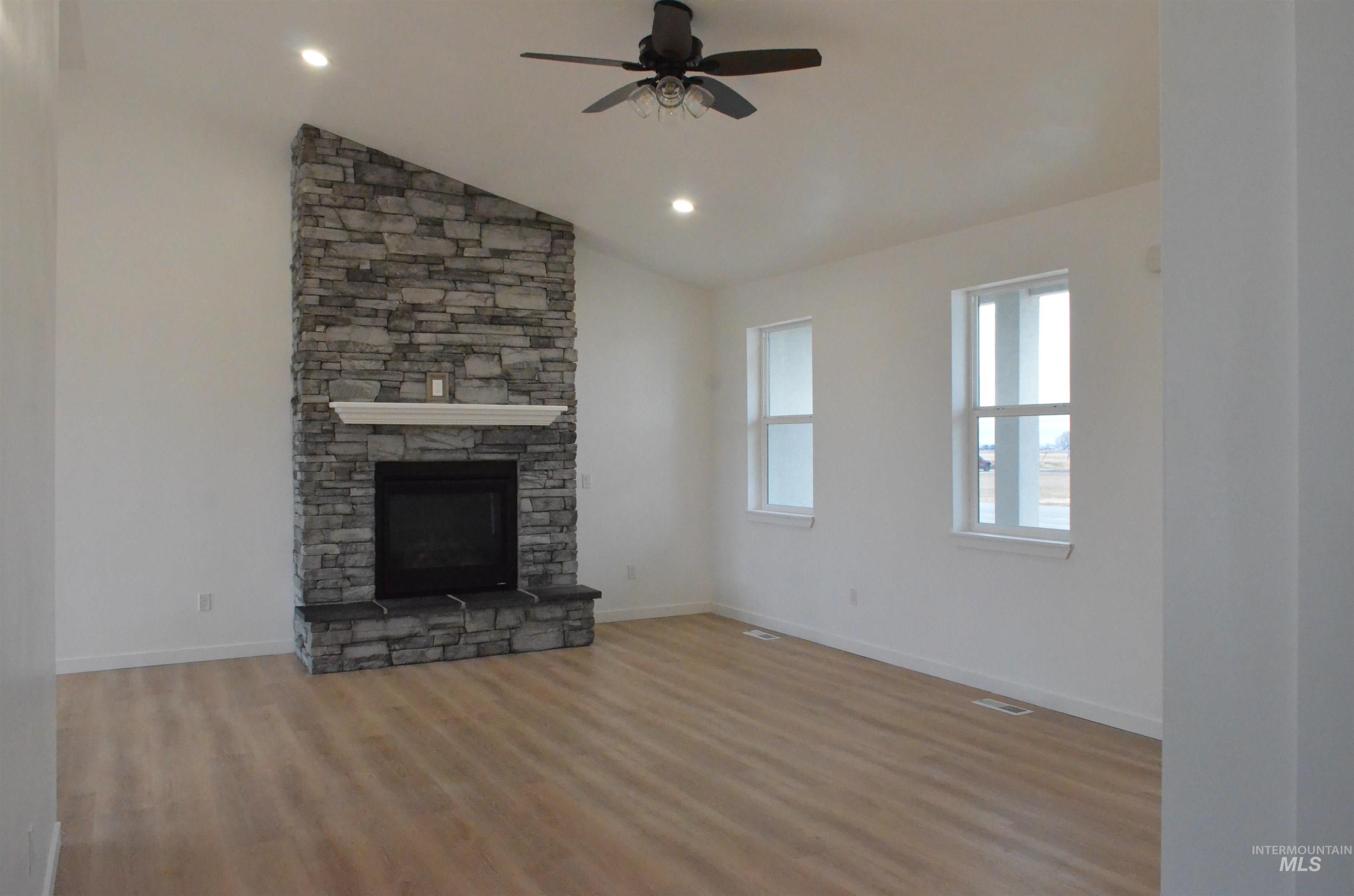 45 Sunset Loop Jerome, ID 83338 - Photo 2 of 22