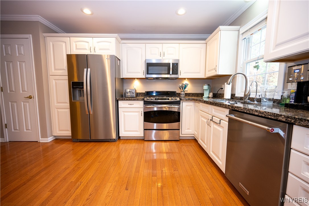 4707 Perry Court Lewiston, NY 14092 - Photo 15 of 50