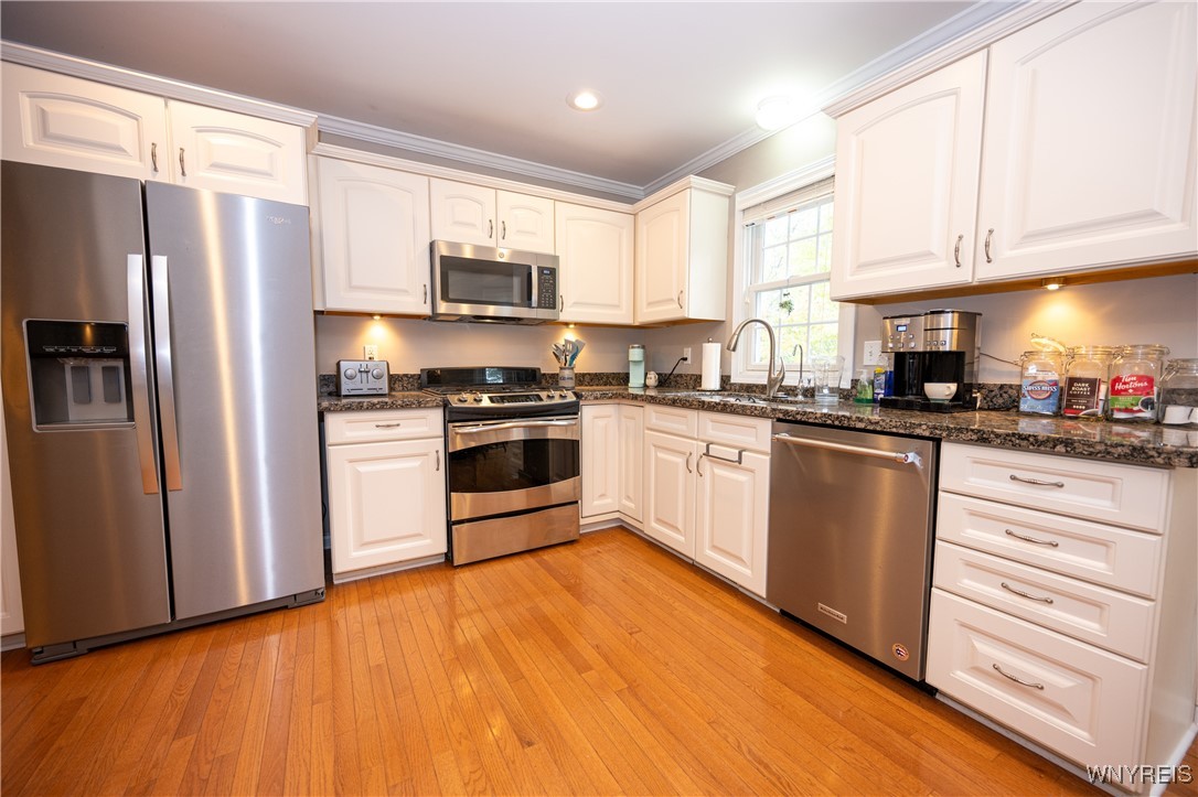 4707 Perry Court Lewiston, NY 14092 - Photo 16 of 50