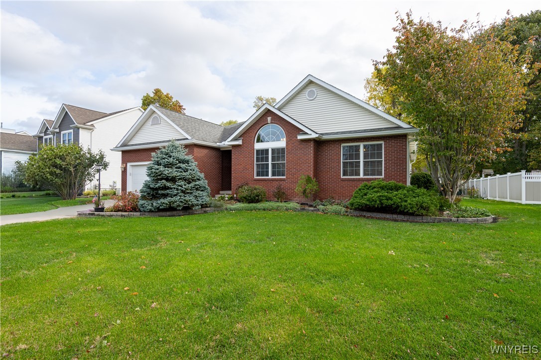 4707 Perry Court Lewiston, NY 14092 - Photo 2 of 50