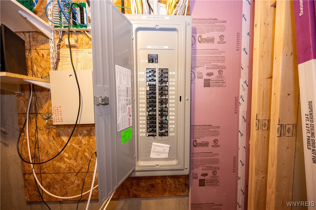 4707 Perry Court Lewiston, NY 14092 - Photo 22 of 50