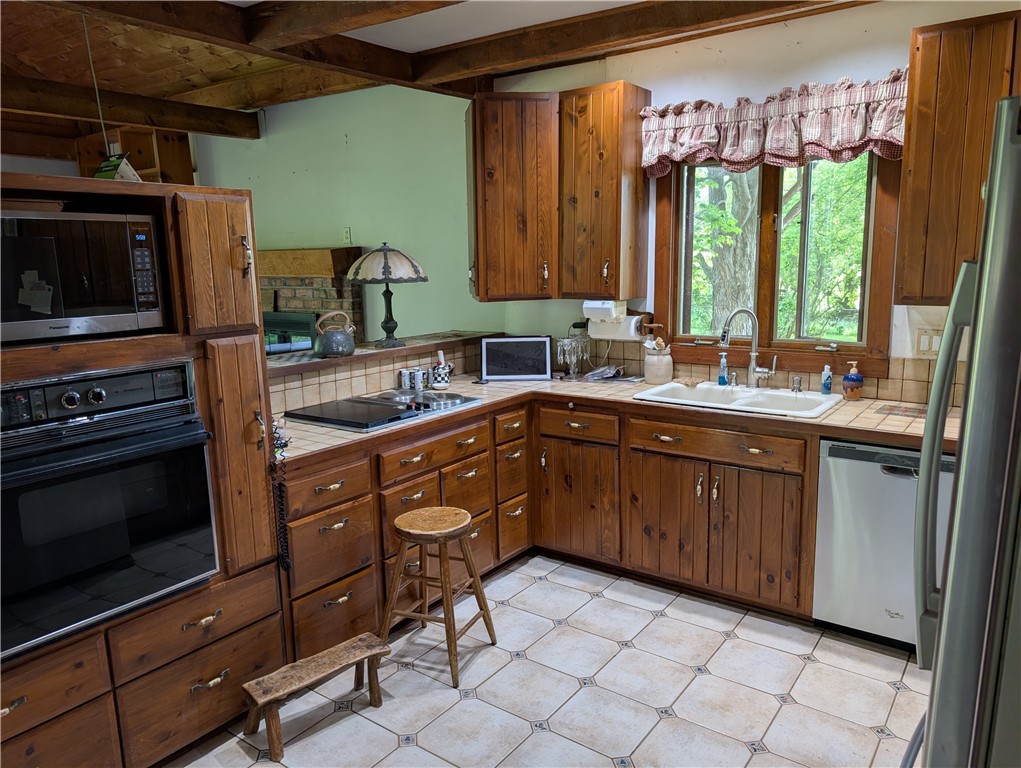 461 Lawrence Road Clarkson, NY 14420 - Photo 15 of 40