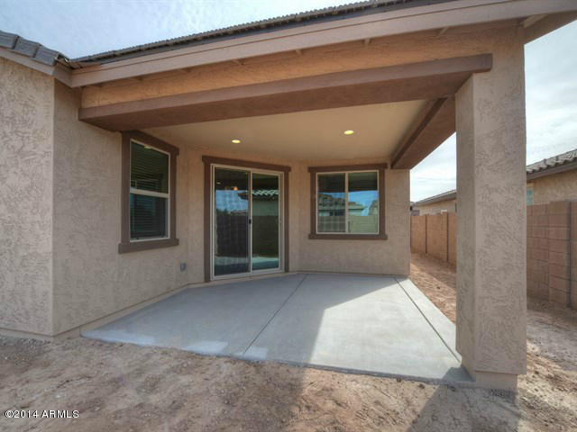 1438 East Warbler Road Gilbert, AZ 85297 - Photo 14 of 17 014_Covered Patio