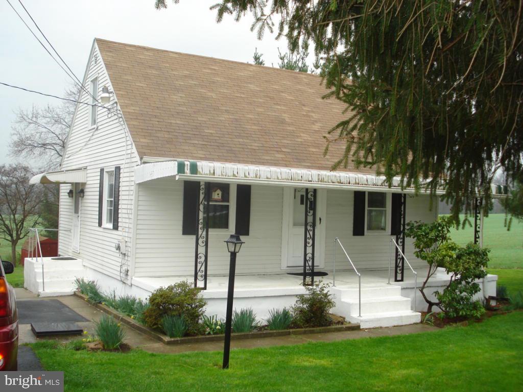 153 Nottingham Road Nottingham, PA 19362 - Photo 3 of 21