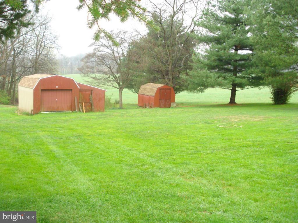 153 Nottingham Road Nottingham, PA 19362 - Photo 4 of 21