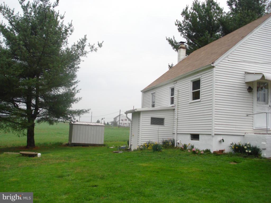 153 Nottingham Road Nottingham, PA 19362 - Photo 5 of 21