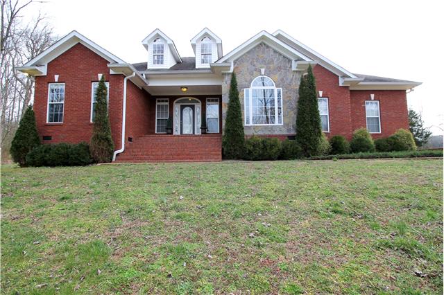 1679 Center Star Road Columbia, TN 38401 - Photo 1 of 20