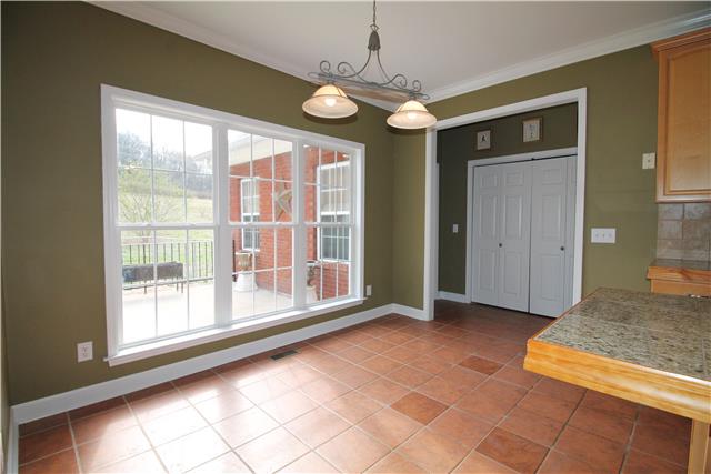 1679 Center Star Road Columbia, TN 38401 - Photo 9 of 20