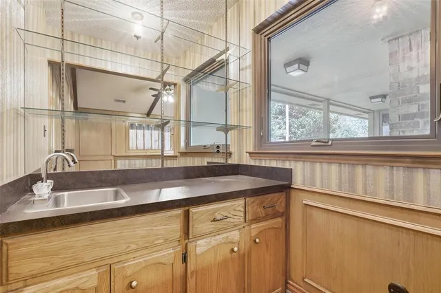 $335,000 | 105 Northeast Alsbury Boulevard, Burleson, TX 76028