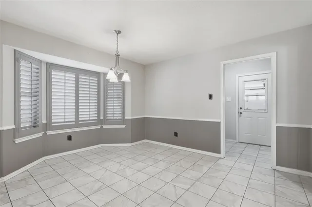 $335,000 | 105 Northeast Alsbury Boulevard, Burleson, TX 76028