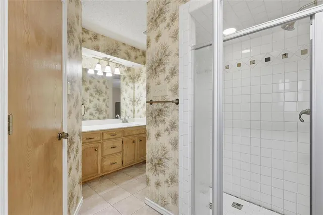 $335,000 | 105 Northeast Alsbury Boulevard, Burleson, TX 76028