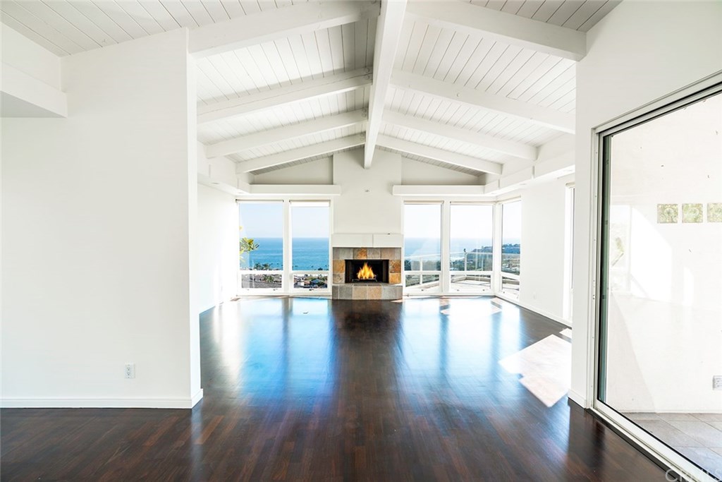 507 Emerald Bay Laguna Beach, CA 92651 - Photo 6 of 11