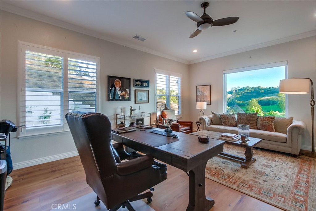 2424 Gird Road Fallbrook, CA 92028 - Photo 38 of 75 ENTRY LEVEL OFFICE OFF FOYER