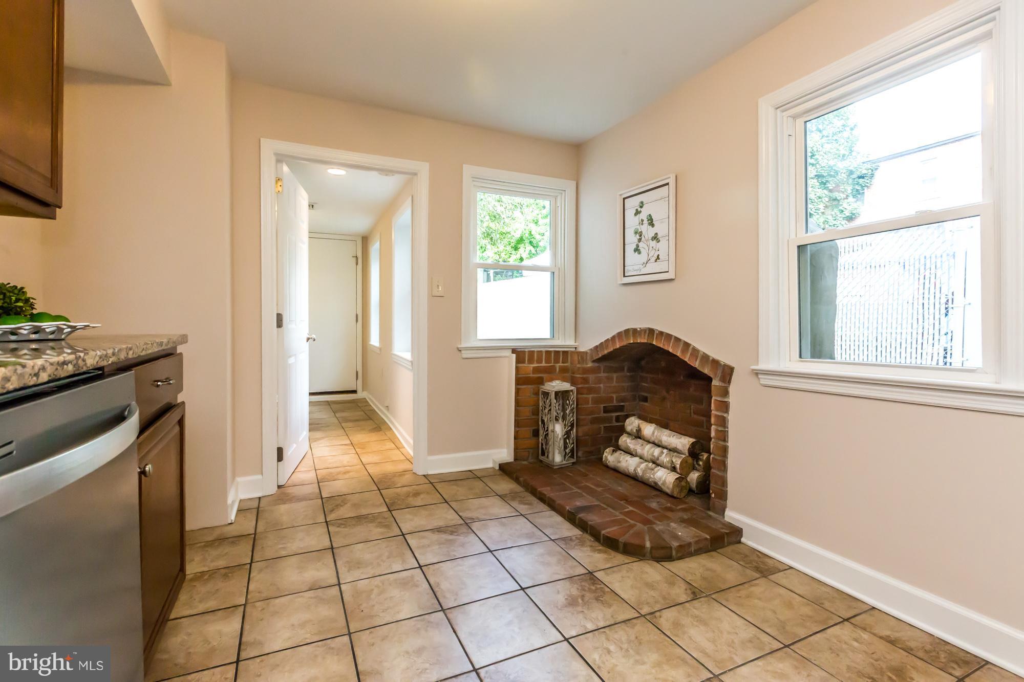 515 Poplar Street Lancaster, PA 17603 - Photo 13 of 36