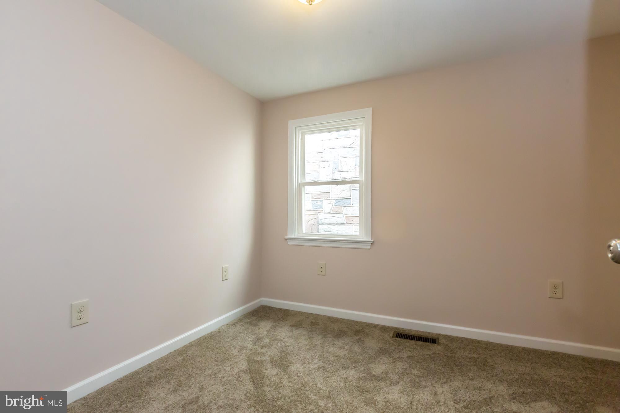 515 Poplar Street Lancaster, PA 17603 - Photo 25 of 36