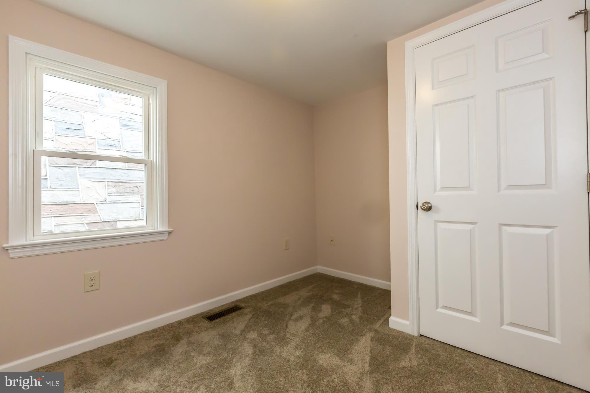 515 Poplar Street Lancaster, PA 17603 - Photo 26 of 36