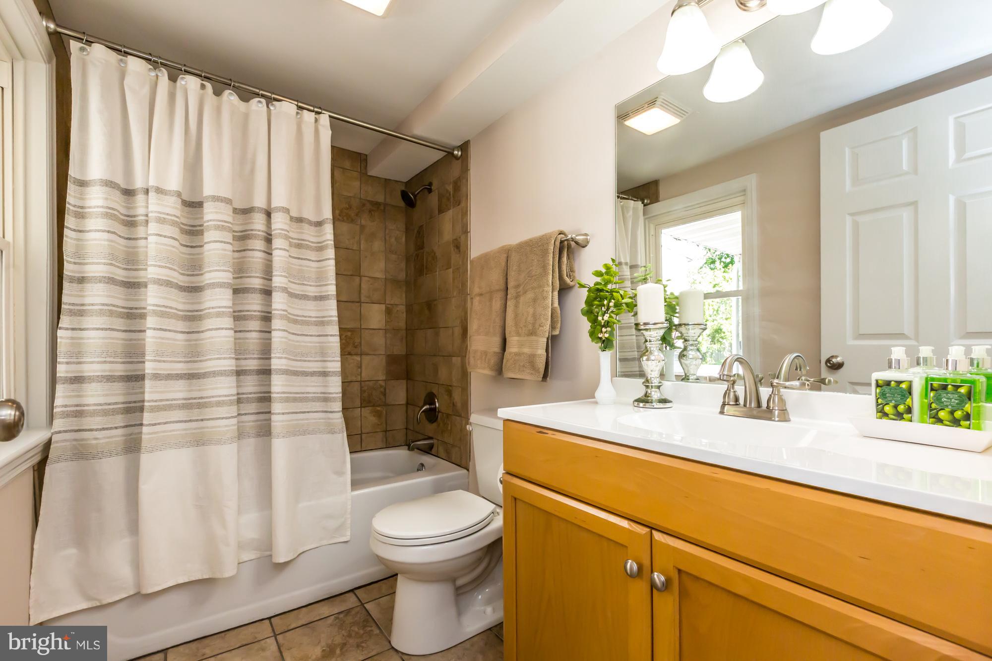 515 Poplar Street Lancaster, PA 17603 - Photo 28 of 36