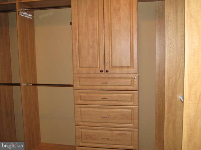 12009 North Walnut Branch Road Reston, VA 20194 - Photo 17 of 28 Bedroom (Master)