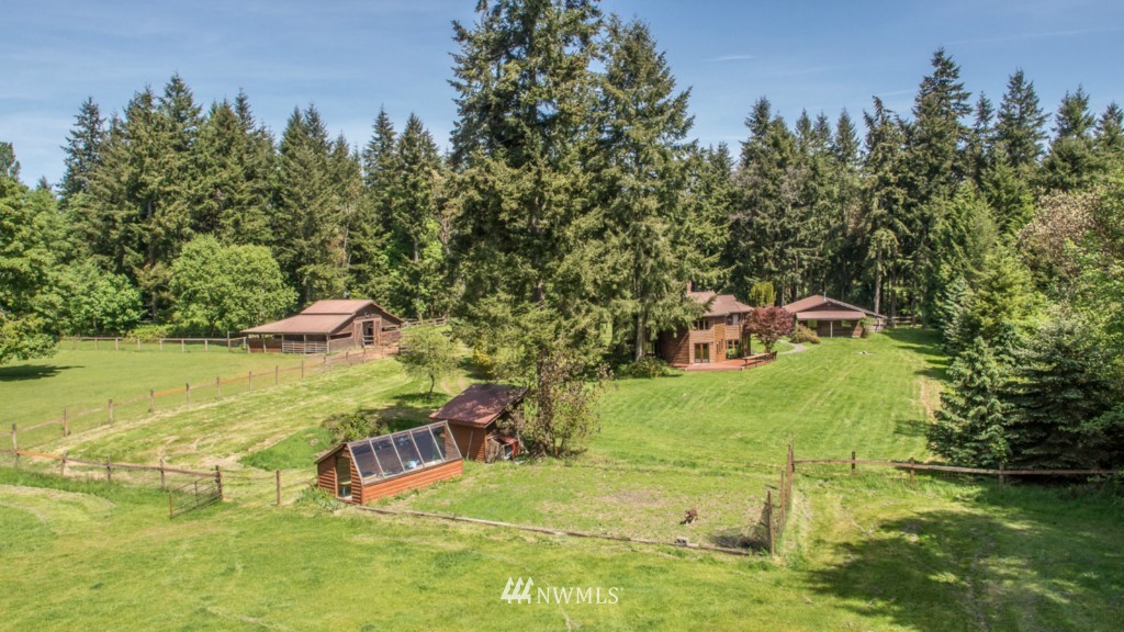 26425 Wax Orchard Road Southwest Vashon, WA 98070 - Photo 1 of 22 Gallery Image 1