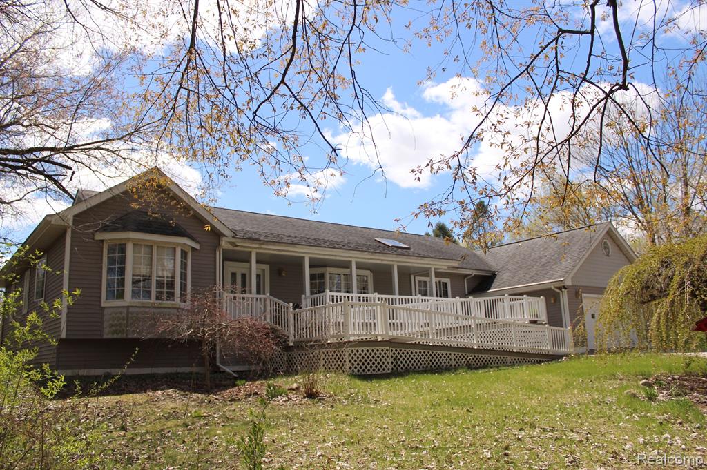 9307 McAfee Road Montrose, MI 48457 - Photo 2 of 46 Gallery Image 2
