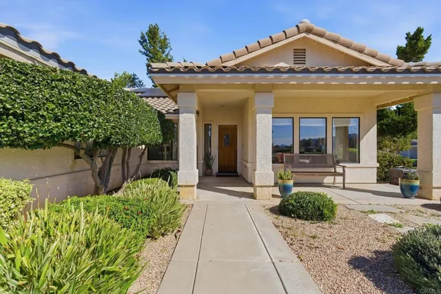 $849,500 | 24586 Rutherford Road, Ramona, CA 92065