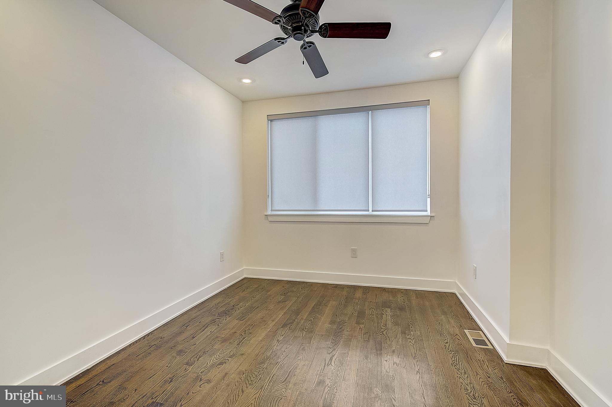 1832 East Huntingdon Street, Unit 1 Philadelphia, PA 19125 - Photo 16 of 36